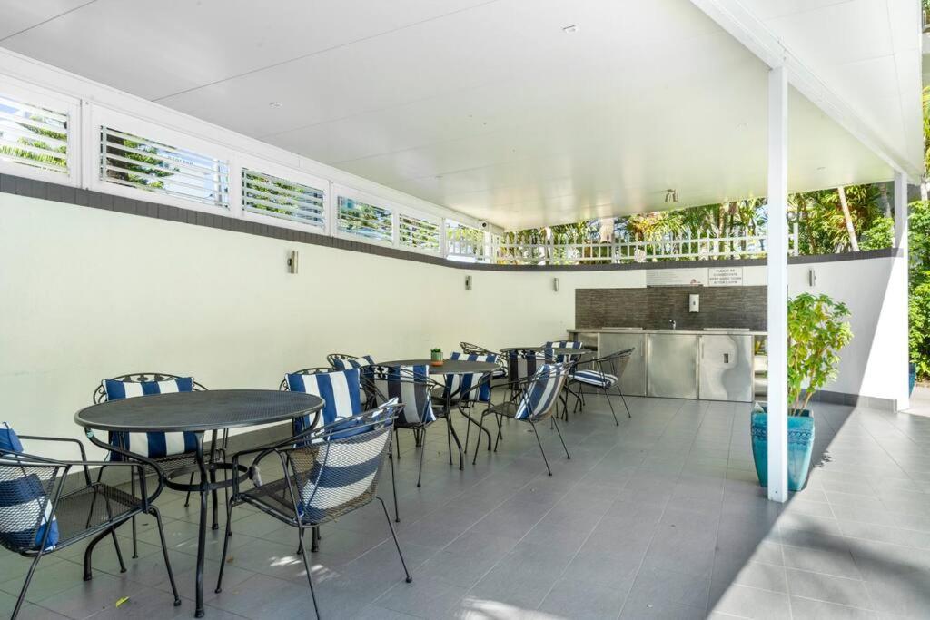 Coco Bella Dream In Surfers Paradise โกลด์โคสต์ ภายนอก รูปภาพ