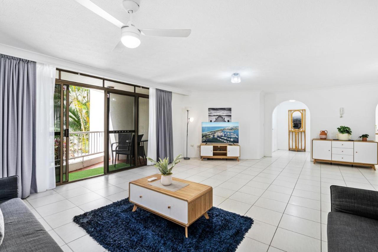 Coco Bella Dream In Surfers Paradise โกลด์โคสต์ ภายนอก รูปภาพ